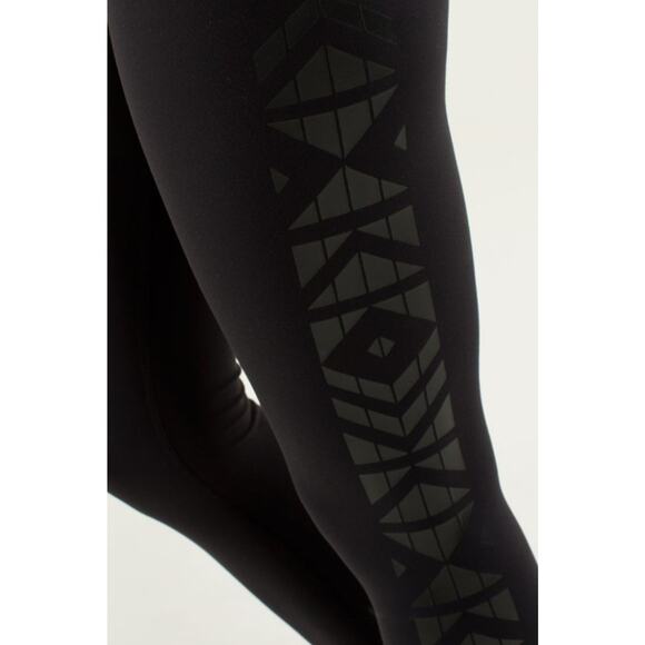 Lululemon Wunder Under Aztec Print Side Panel Full On Luon Legging Pants Black 6 - Picture 3 of 11